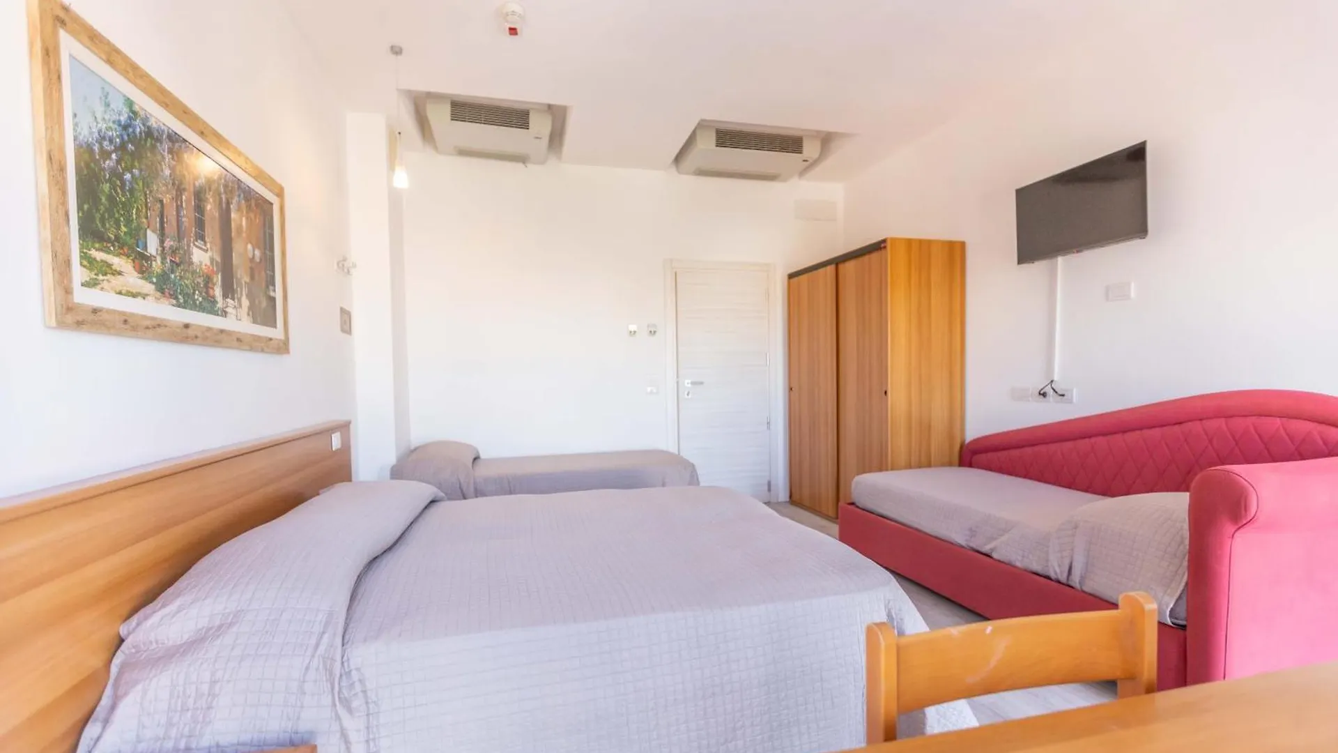 Hotel Ribot Rimini 3*,  Italy